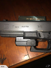 Load image into Gallery viewer, Blitz Pistol Mini Green Laser